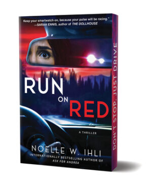 Run on Red: Deluxe Stenciled Edges